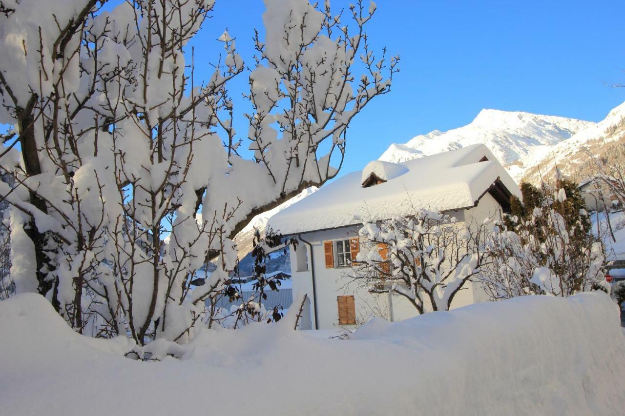 Chalet Cuore Delle Alpi Airolo Exteriör bild